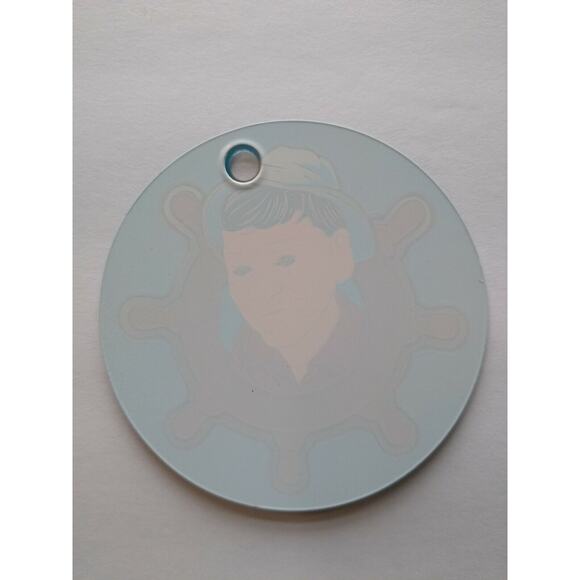 Gilligan's Island Gilligan Ships Wheel Plastic Keychain Original 1991 NOS - Picture 3 of 4